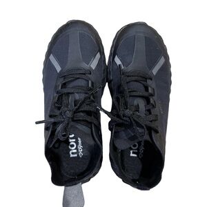 Norda 001 Stealth Black Women